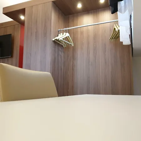 Delle Alpi Hotel 3*