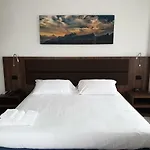 Delle Alpi 호텔
