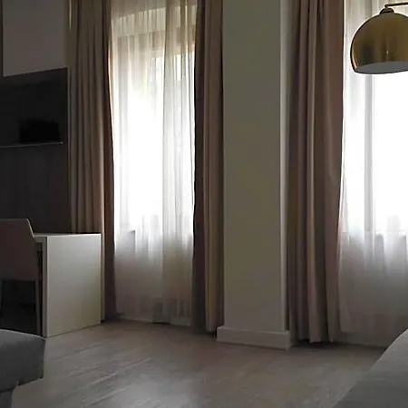 Delle Alpi