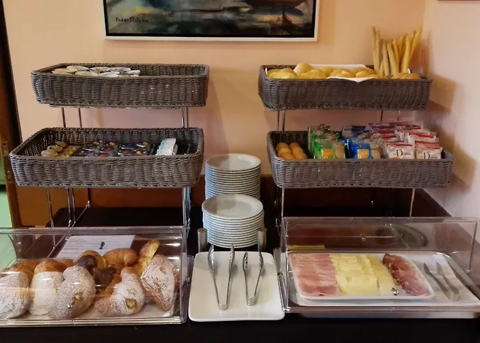 Delle Alpi 3* Беллуно