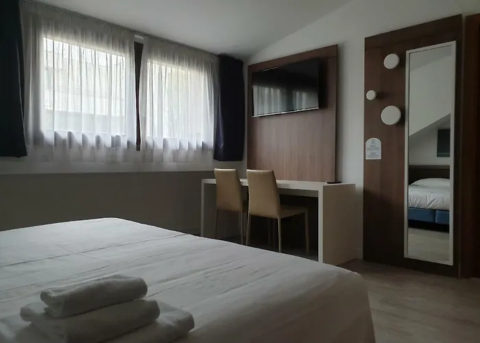 Delle Alpi Szálloda Belluno